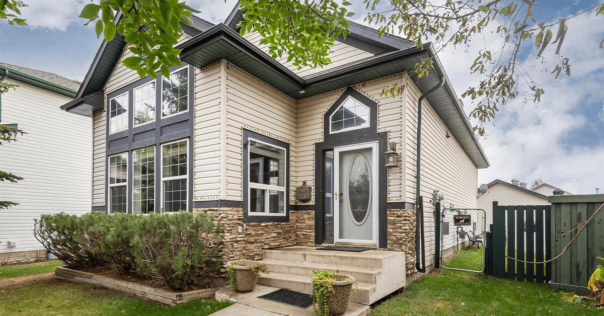 Edmonton Community Spotlight: Glastonbury in West Edmonton Featured Image