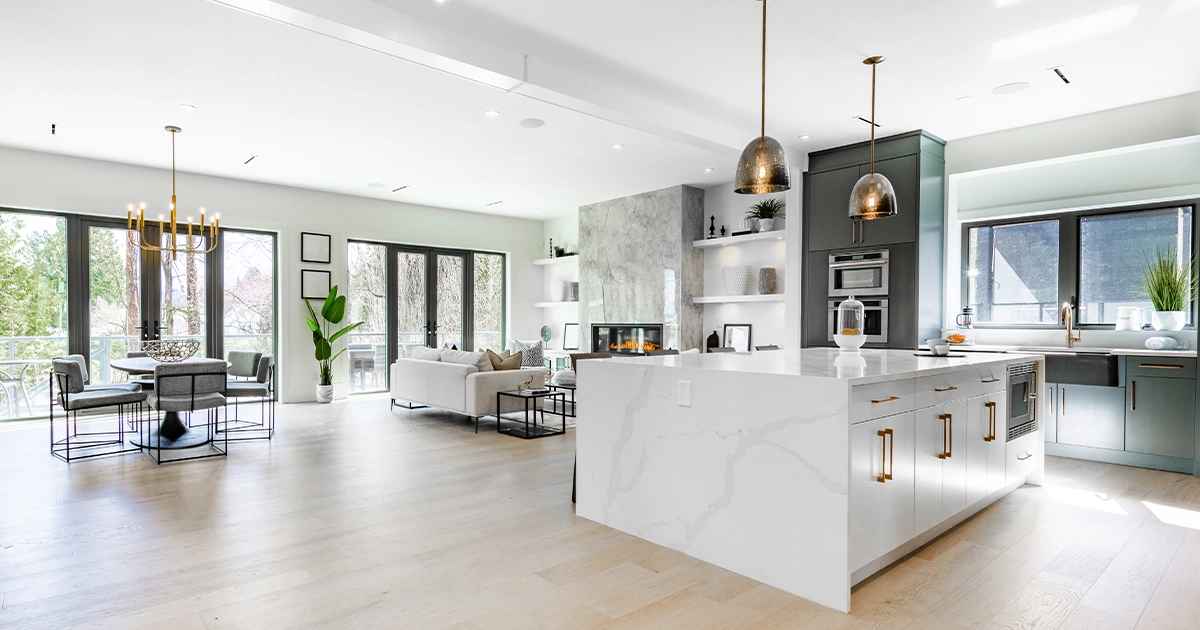 Minimalist Decluttering Tips That Impress Buyers Featured Image