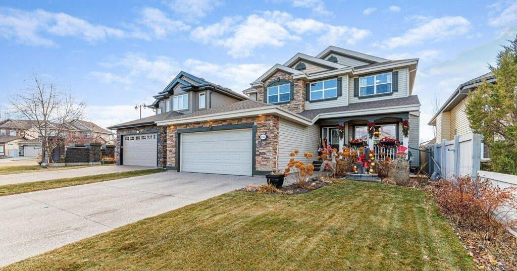 Edmonton Community Spotlight: The Hamptons in West Edmonton Featured Image