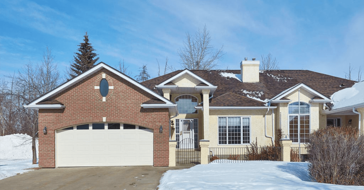 Luxury Living in Edmonton: Quesnell Heights Featured Image