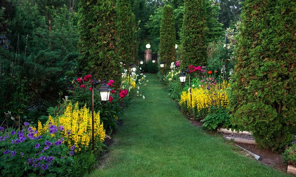The 17 Worst Home Renovations You Can Spend Your Money On Landscaping Image