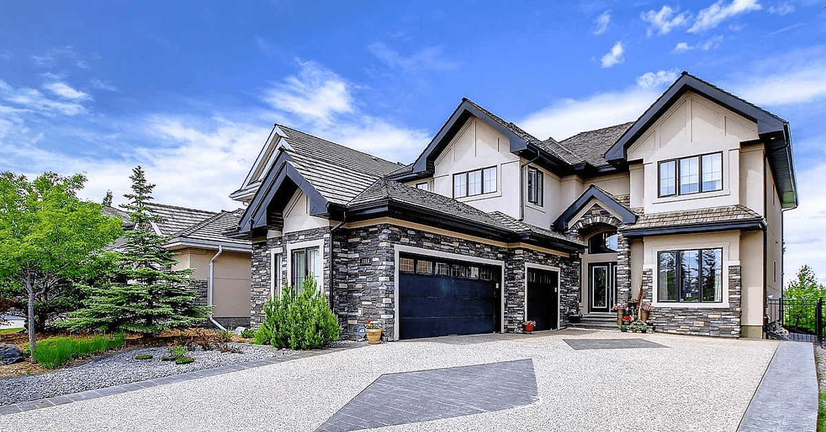 The Benefits of Choosing a Luxury Home in Edmonton